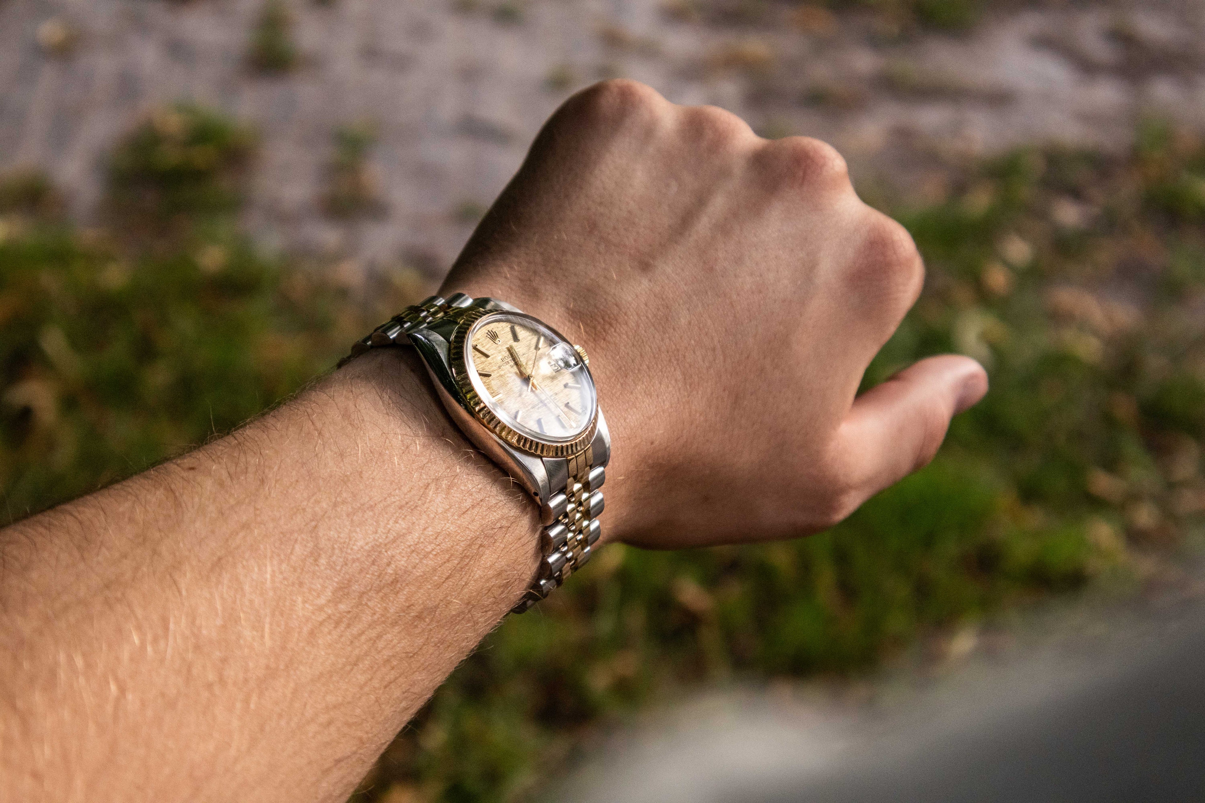 Water Resistance of Watches: What You Need to Know